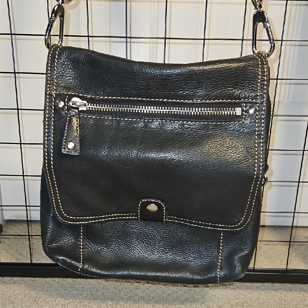 Vintage Fossil Black Leather Crossbody Bag